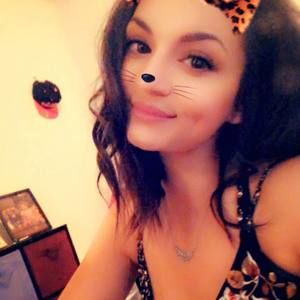 Meet your Posher, Brea